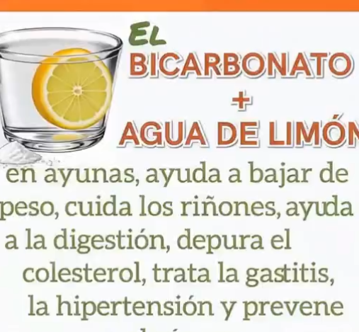 Bicarbonato de sodio y agua de limón en ayunas